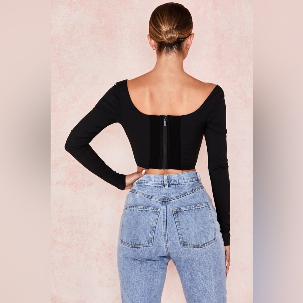 House of CB Black Velvet Crop Top - Picture 4 of 11
